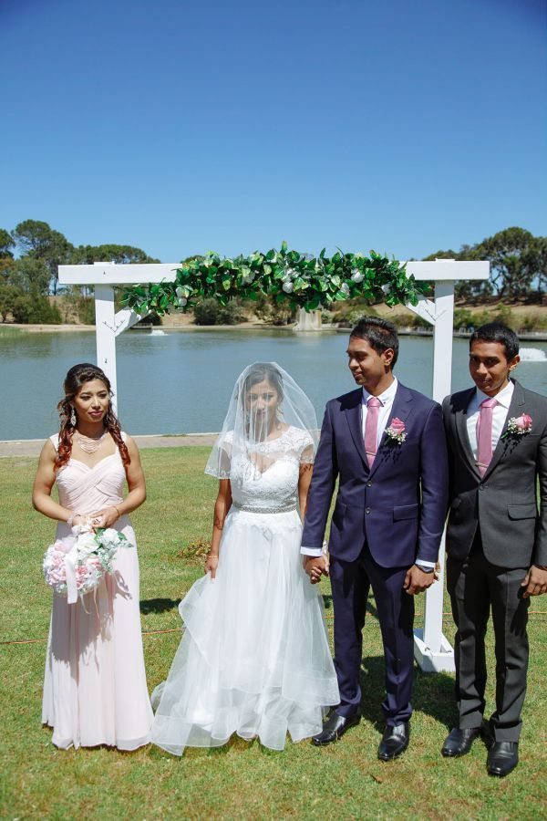 Thorndon Park Reserve wedding, Sanita and Rav, frame 159