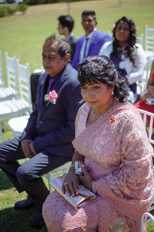 Thorndon Park Reserve wedding, Sanita and Rav, frame 162
