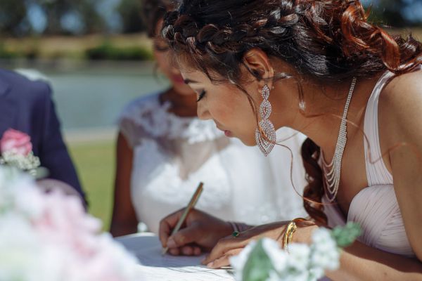 Sanita and Rav's wedding day in Paradise, frame 197