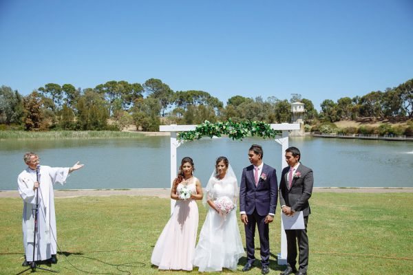 Thorndon Park Reserve wedding, Sanita and Rav, frame 201