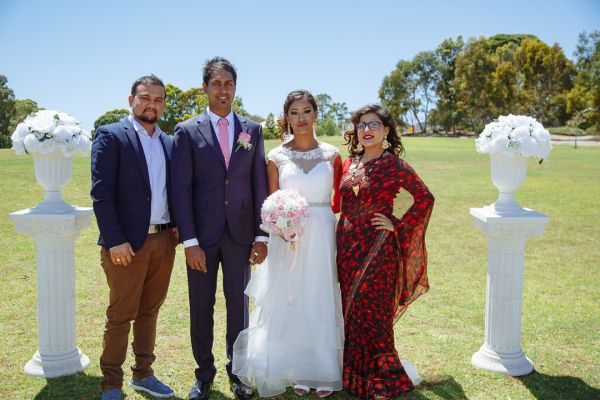 Thorndon Park Reserve wedding, Sanita and Rav, frame 231