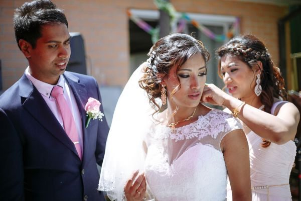 Thorndon Park Reserve wedding, Sanita and Rav, frame 324