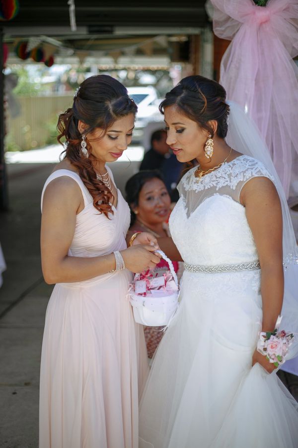 Sanita and Rav's wedding day in Paradise, frame 329