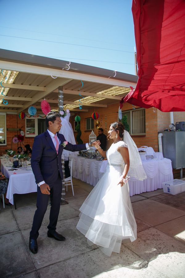Thorndon Park Reserve wedding, Sanita and Rav, frame 351