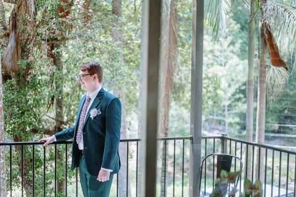 Bec and Liam's wedding day in Tamborine, frame 004