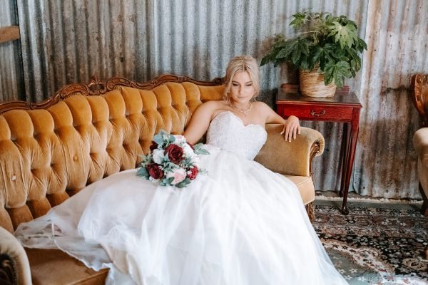 Leila and Tamara's wedding day in Aldinga, frame 052