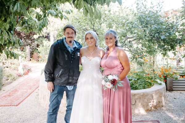 Leila and Tamara's wedding day in Aldinga, frame 076