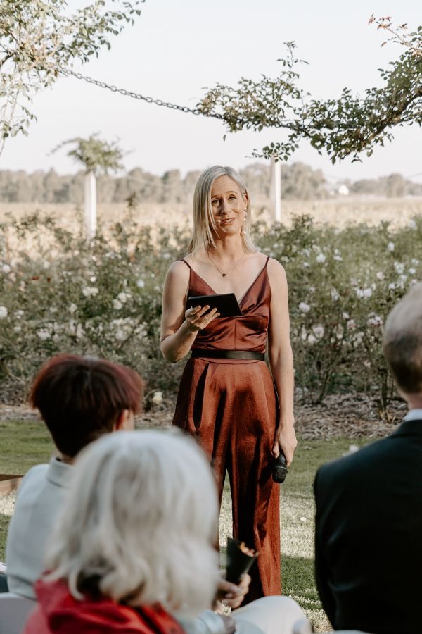 Samantha and Andrew's wedding day in Wahgunyah, frame 064