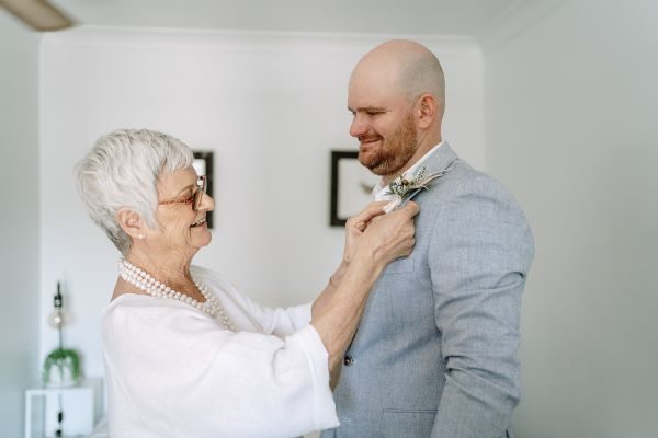 Tiffiny and Aaron's wedding day in Austinville, frame 022