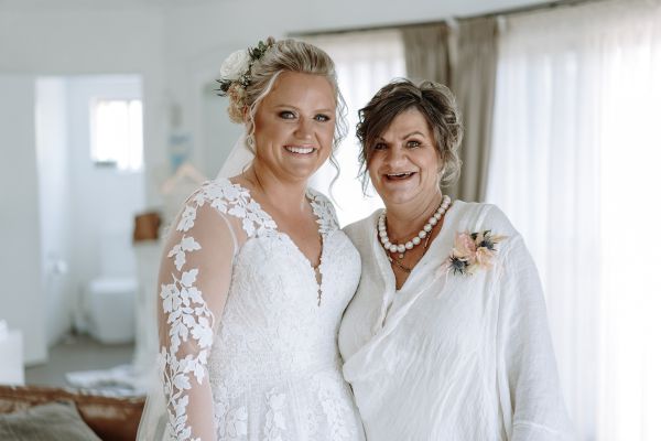 Tiffiny and Aaron's wedding day in Austinville, frame 028