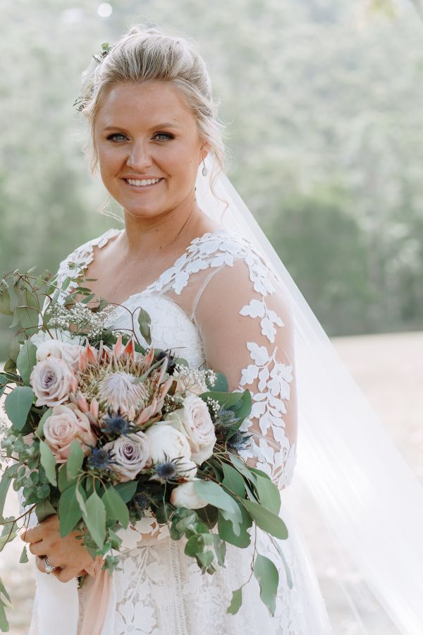 Tiffiny and Aaron's wedding day in Austinville, frame 106