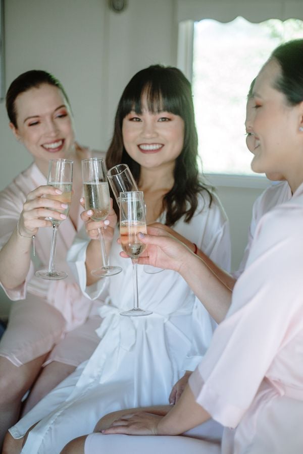 Lizzie and Jack's wedding day in Cockatoo, frame 013