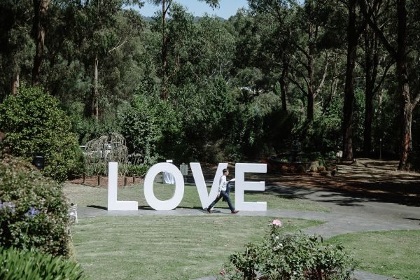 Lizzie and Jack's wedding day in Cockatoo, frame 043