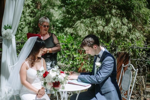 Avalon Castle wedding, Lizzie and Jack, frame 113