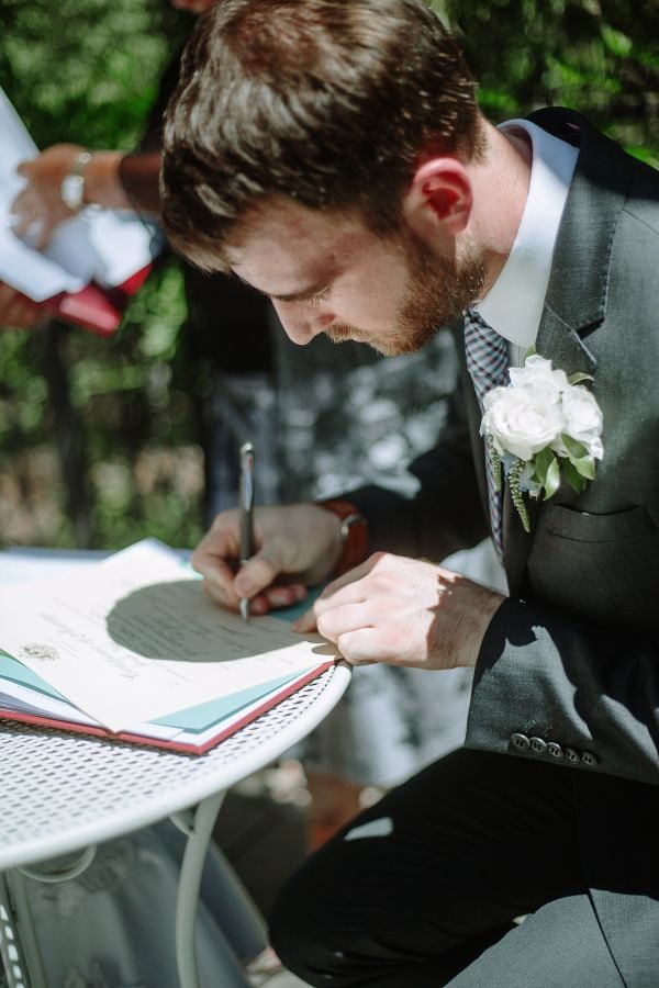 Lizzie and Jack's wedding day in Cockatoo, frame 115