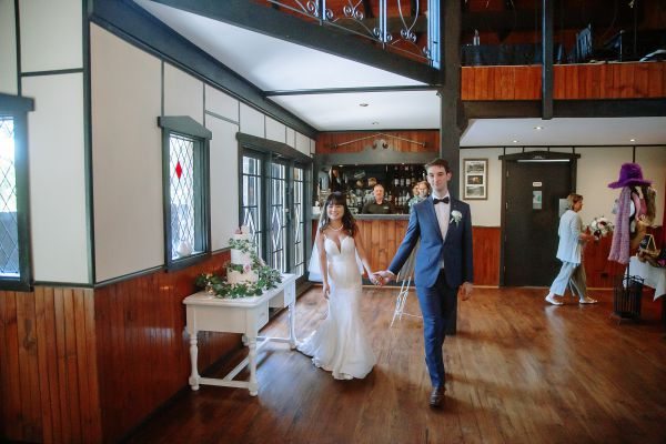 Lizzie and Jack's wedding day in Cockatoo, frame 196