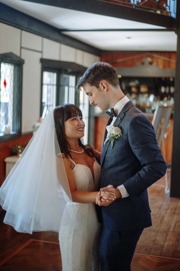 Avalon Castle wedding, Lizzie and Jack, frame 200