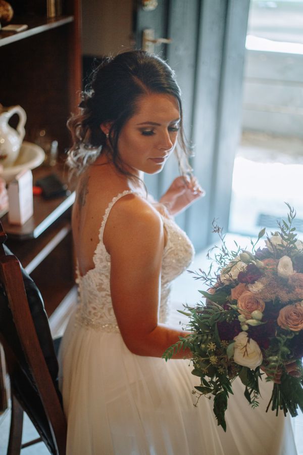 Katherine and Lucy's wedding day in Cockatoo, frame 034
