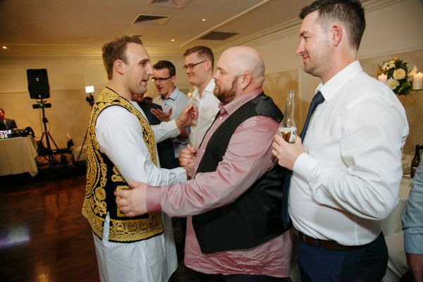 Wedding photograph 435 from Lina and Matthew's day at Ballara Receptions