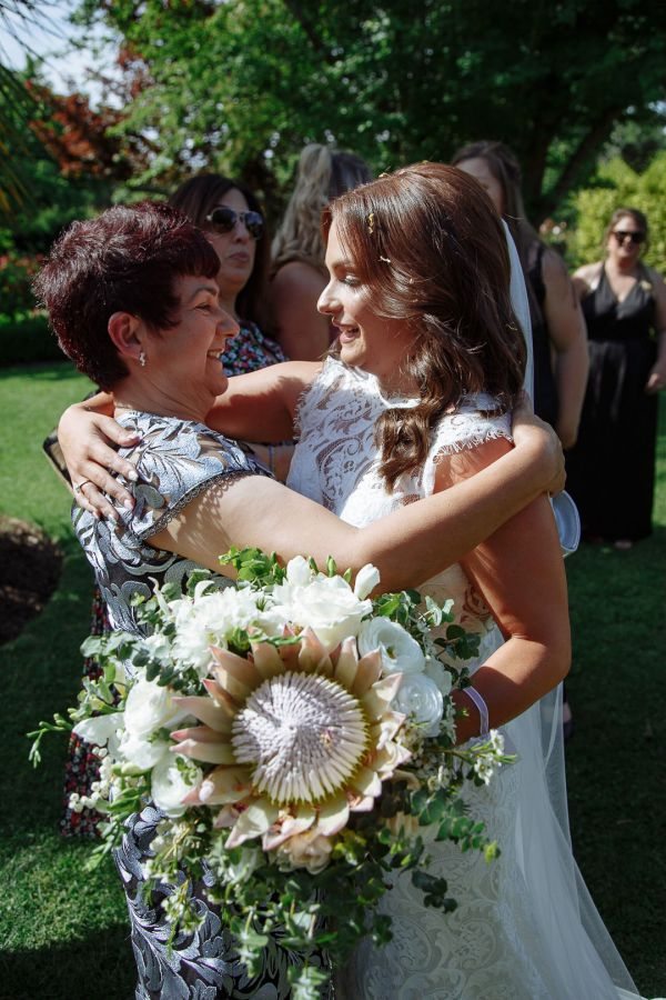 Ashleigh and Mitch's wedding day in Baxter, frame 154