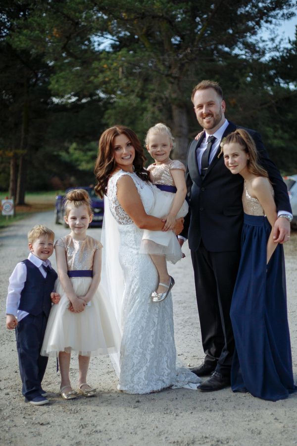 Ashleigh and Mitch's wedding day in Baxter, frame 214