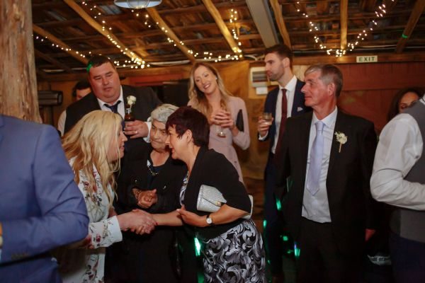 Ashleigh and Mitch's wedding day in Baxter, frame 478