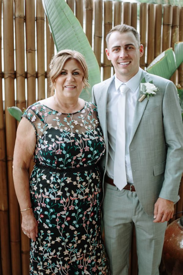 Baxter Barn wedding, Grace and Josh, frame 026