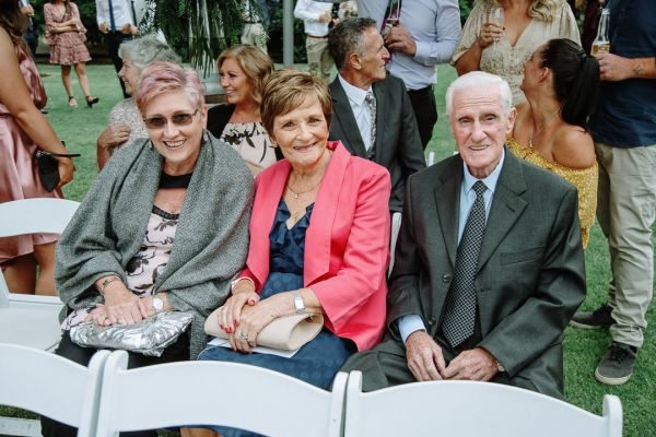 Grace and Josh's wedding day in Baxter, frame 028