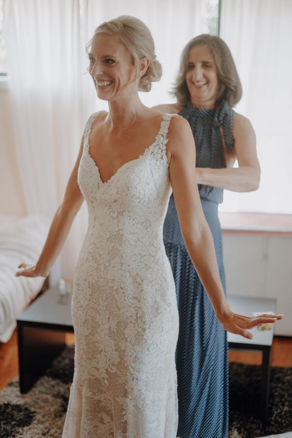 The couple's wedding day in Bayview, frame 007