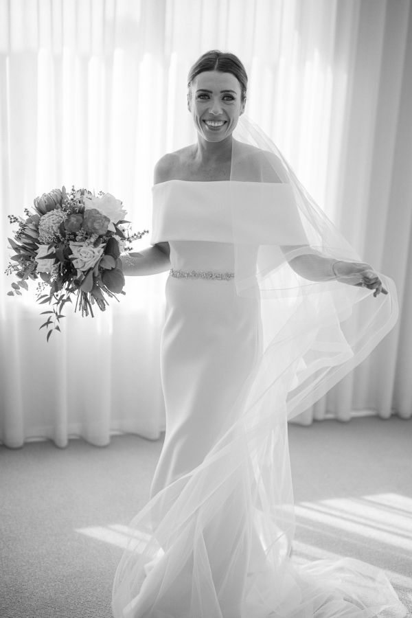 Luke and Danielle's wedding day in Camden South, frame 025