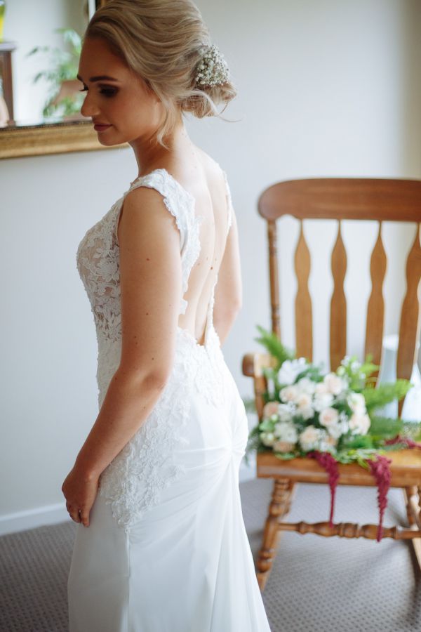 Elly and Marc's wedding day in Bellarine, frame 047