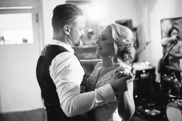 Elly and Marc's wedding day in Bellarine, frame 307