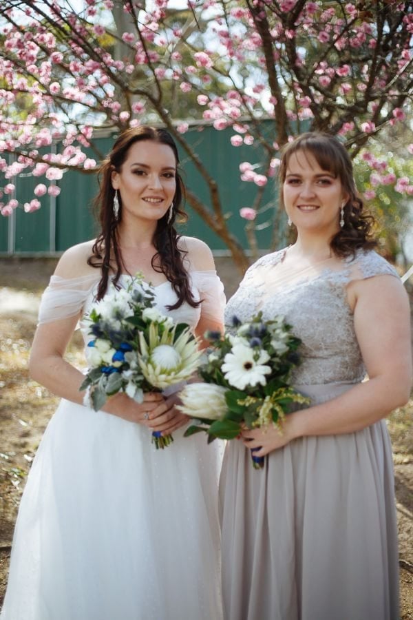 Kirstie and Hussein's wedding day in Bilpin, frame 061