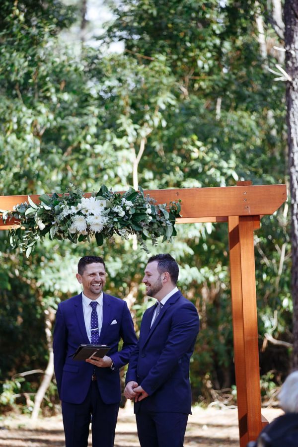 Kirstie and Hussein's wedding day in Bilpin, frame 073