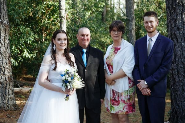 Kirstie and Hussein's wedding day in Bilpin, frame 157