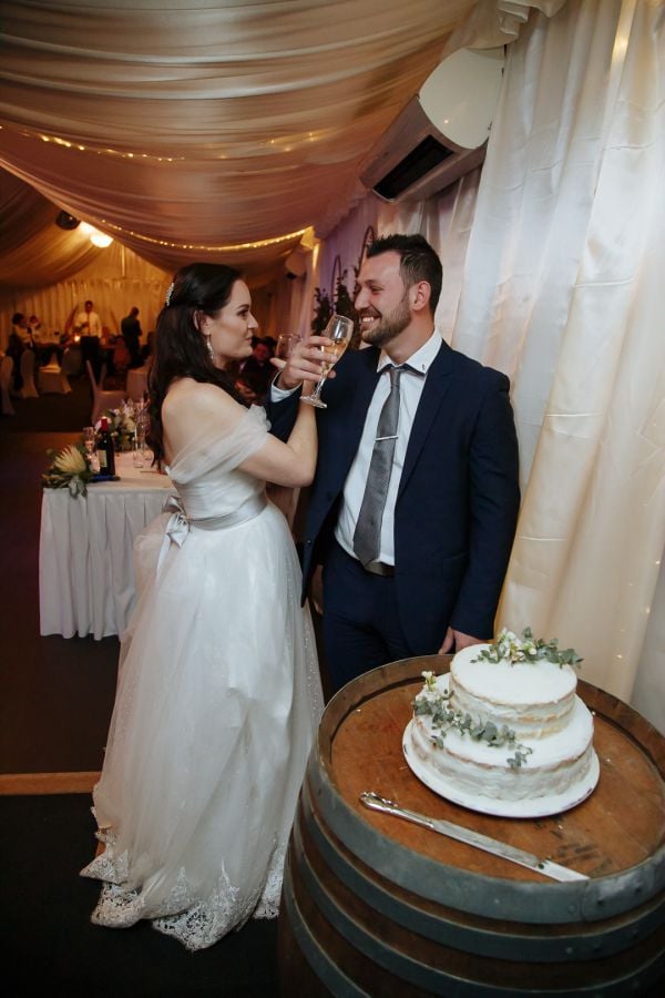 Bellview Estate Bilpin wedding, Kirstie and Hussein, frame 323