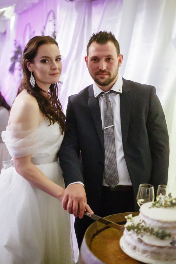 Kirstie and Hussein's wedding day in Bilpin, frame 325