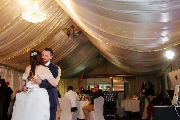 Kirstie and Hussein's wedding day in Bilpin, frame 334