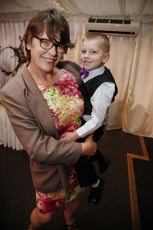 Kirstie and Hussein's wedding day in Bilpin, frame 343