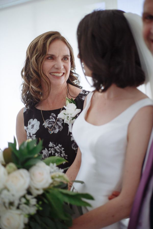 Eleanor and Paul's wedding day in Berry, frame 043