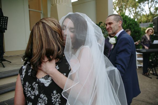 Eleanor and Paul's wedding day in Berry, frame 073