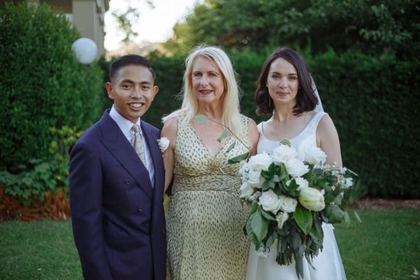 Eleanor and Paul's wedding day in Berry, frame 148