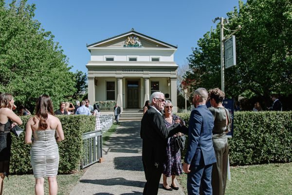 Justine and Chris' wedding day in Berry, frame 010
