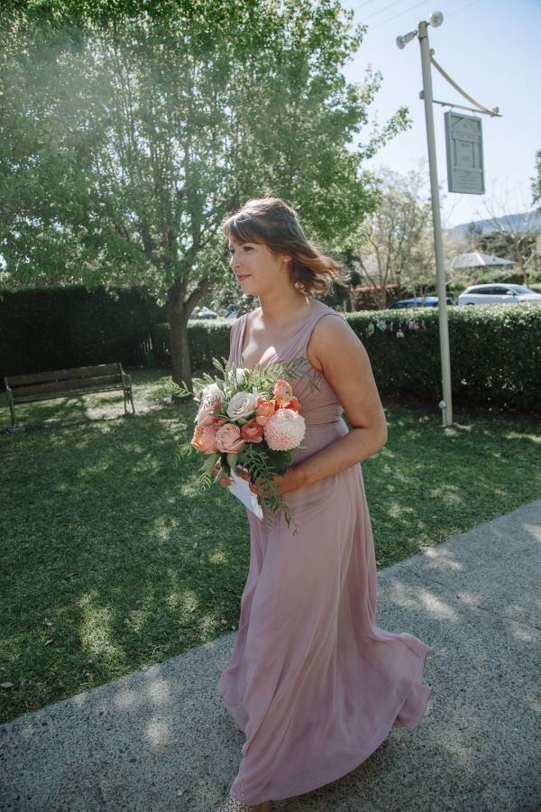 Justine and Chris' wedding day in Berry, frame 022