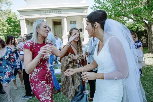 Berry Courthouse wedding, Justine and Chris, frame 089