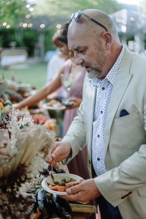 Justine and Chris' wedding day in Berry, frame 154