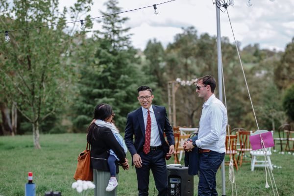 The couple's wedding day in Blue Mountains, frame 007