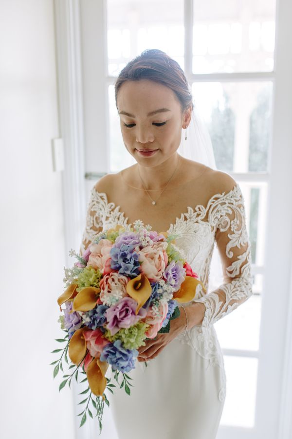 The couple's wedding day in Blue Mountains, frame 012
