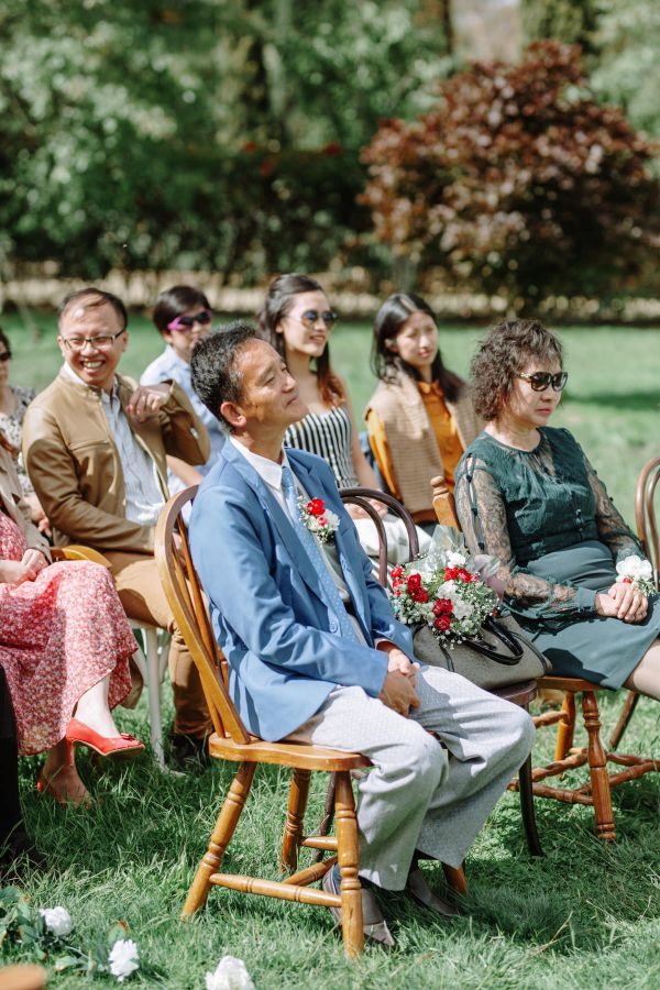 The couple's wedding day in Blue Mountains, frame 026