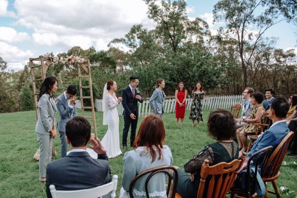 The couple's wedding day in Blue Mountains, frame 035